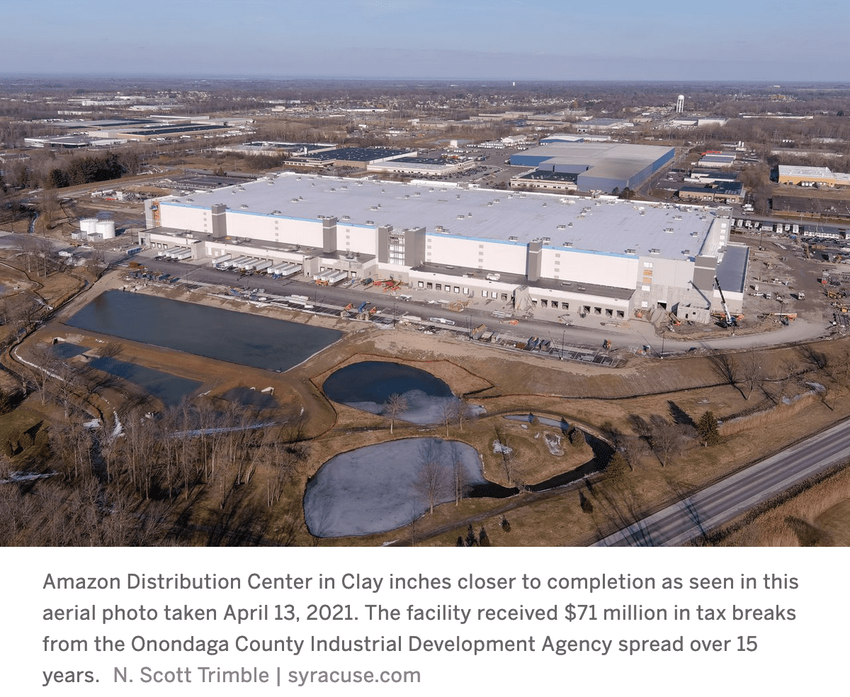 Image of Amazon distribution facility in upstate New York that received $71 million in tax breaks. 